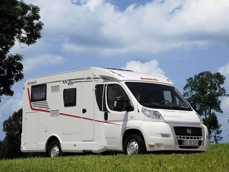  Dethleffs Globebus T 2006 года  (фото 3 из 6)